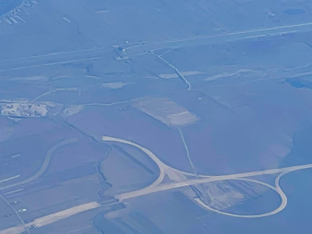 Imagine surprinsă din avion cu o porțiune din Autostrada Moldovei FOTO Ionel Scrioșteanu