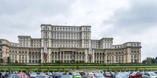 bucuresti casa poporului pixabay jpg