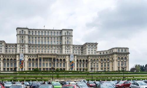 bucuresti casa poporului pixabay jpg