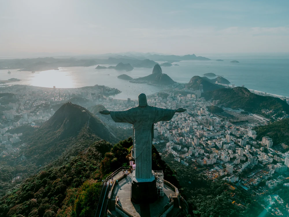 Un român a sculptat capul statuii / foto: IStock