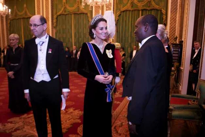 ducesa kate middleton a purtat la receptia diplomatica gazduita de regina elisabeta tiara printesei diana foto guliver getty images