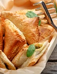 Pateuri cu spanac  Sursa foto shutterstock 1028582377 jpg