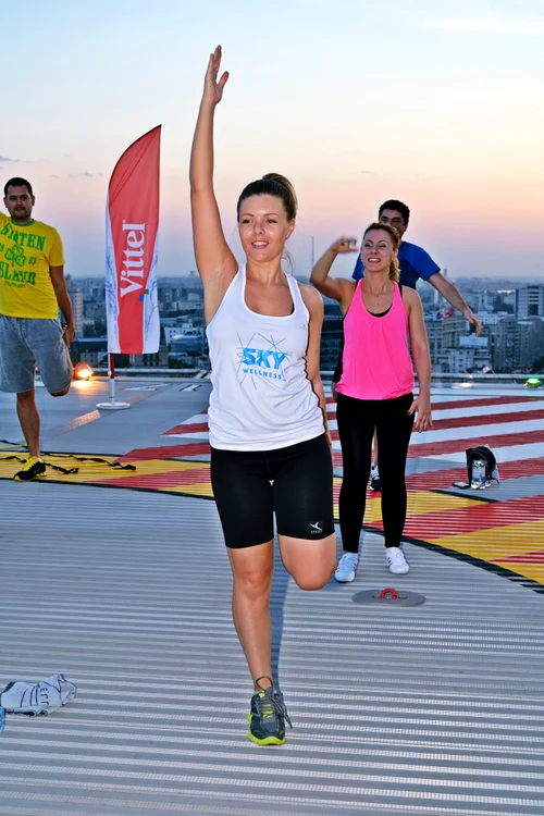 Bianca Ioniţă a fost plină de voie bună la ora de fitness (foto: arhiva personală)