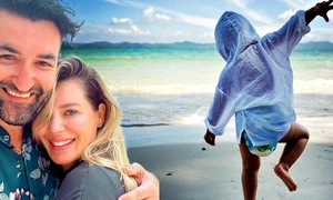 banner smiley gina pistol png