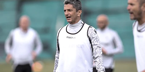 razvan lucescu fb11 (1) jpg