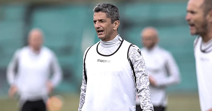 Răzvan Lucescu a atras atenția echipelor din vestul Europei. Foto Facebook