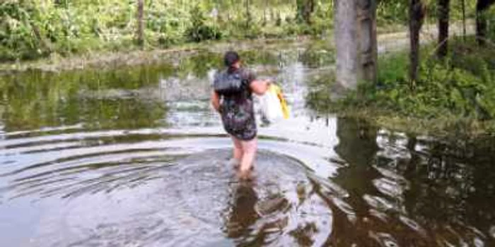 Primăria Ocnele Mari nu are bani pentru o punte