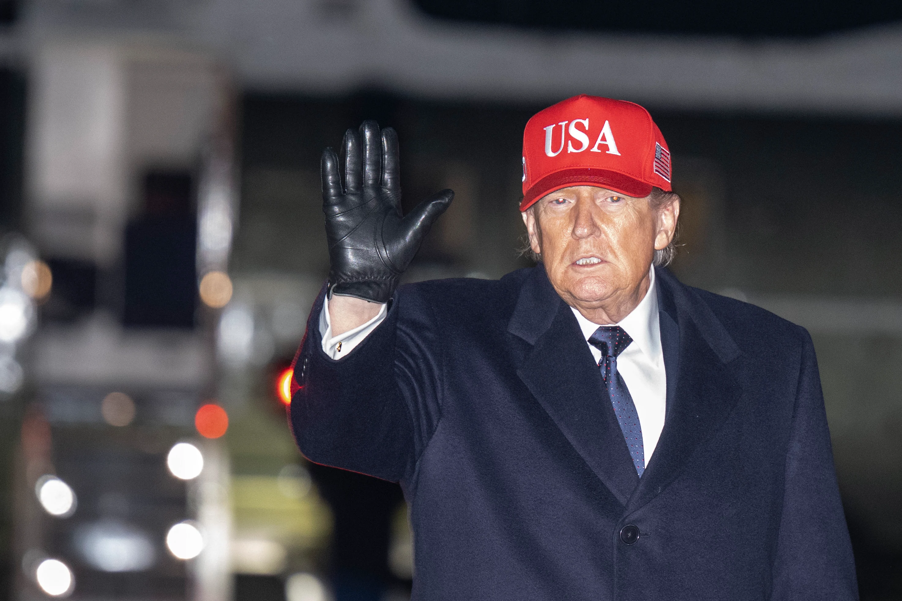 Trump le-a spus consilierilor cât mai durează războiul din Iran