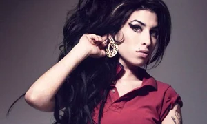 amywinehouse2207r jpeg