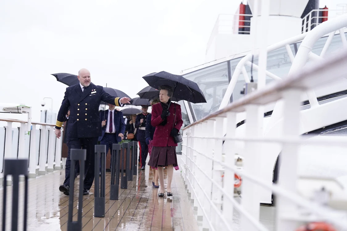Prințesa Regală Anne în vizită la Liverpool, Profimedia (2) jpg