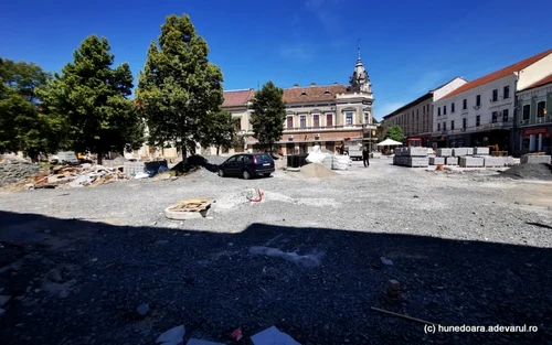 centrul istoric al devei in santier foto daniel guta adevarul