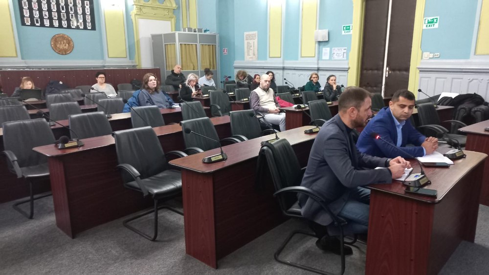 Brașovul, codaș la vaccinarea împotriva rujeolei. Oamenii din Măieruș refuză imunizarea copiilor pe motive de religie