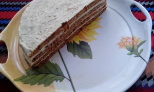 tort cu foi cu miere si nuca jpeg