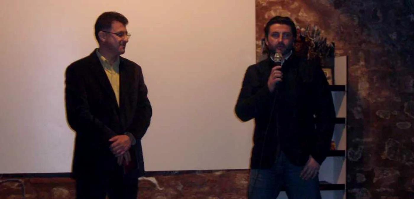 Lansarea a avut loc în pub-ul La Scriitori