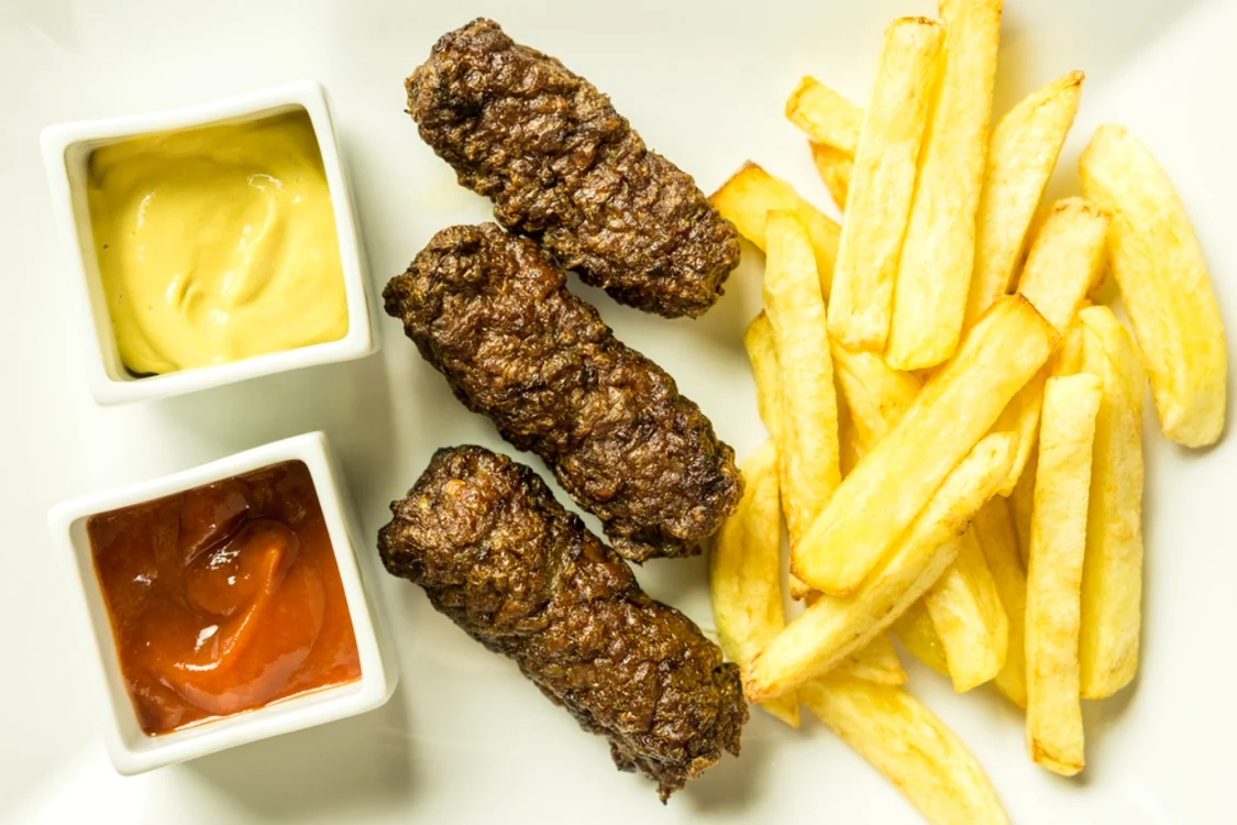 Muștar, ketchup / Foto: Shutterstock