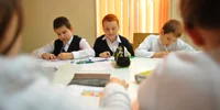 elevi scoala clasa manuale carti  FOTO adevarul