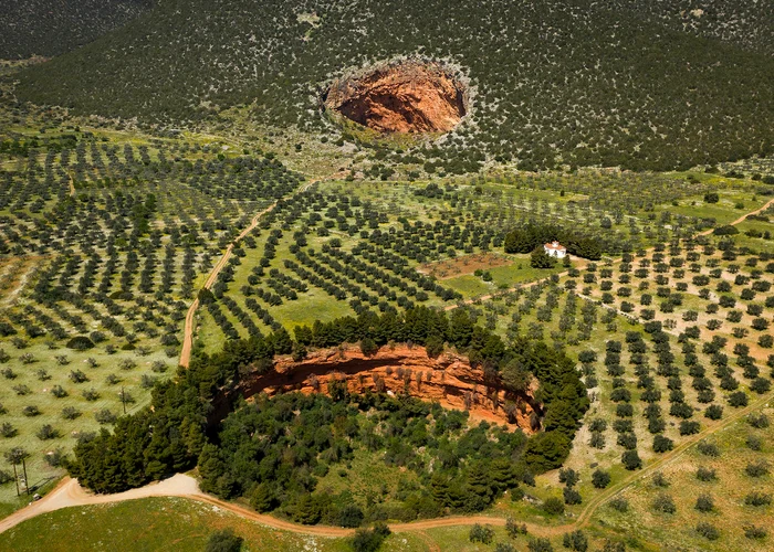 Grecii preistorici aveau obiceiuri alimentare neașteptate, potrivit unei analize recente. 