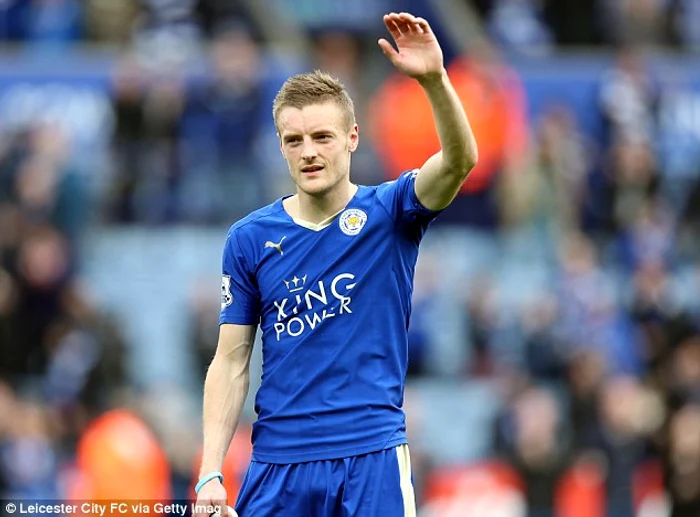 Fanii lui Manchester United vor să se răzbune pe Vardy, marcator a 19 goluri în acest sezon, atacându-i familiaFOTO: Getty Images