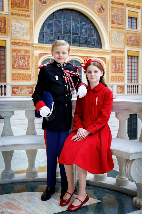 Copiii Prințului Albert și ai Prințesei Charlene, de Ziua Națională a Principatului Monaco, Foto Michaël Alesi, Palais princier jpg