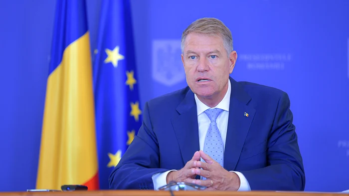 Klaus Iohannis a amânat negocierile cu partidele pentru a da timp conducerii PNL să stabilească tacticaFoto: presidency.ro