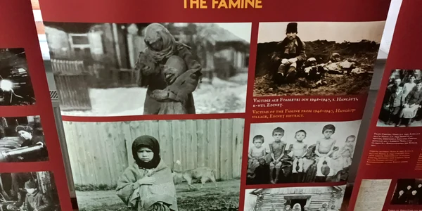 Imagini din expoziția „Copilăria în gulag” cu victimele rusificării din Basarabia Foto Daciana Stoica jpg