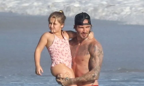 *PREMIUM EXCLUSIVE* David Beckham hits beach with his kids in Malibu jpeg