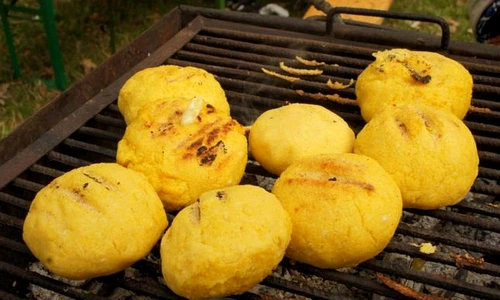 cocolos ciobanesc cu branza jpeg