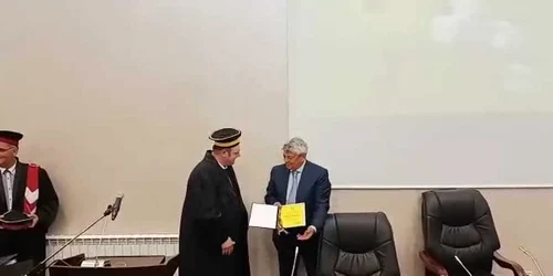 Mircea Lucescu a primit titlul de Doctor Honoris Causa