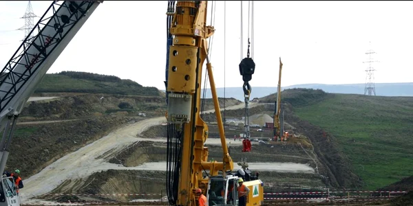 Autostrada Transilvania este departe de a se finaliza Foto: Arhivă