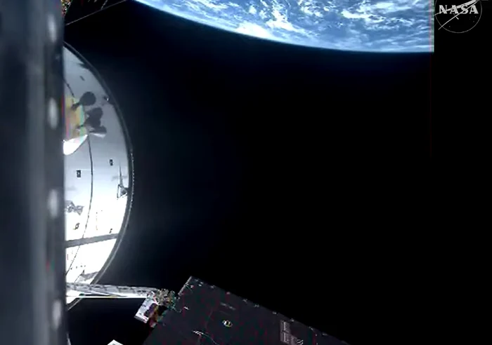 O imagine a orizontului Pământului surprinsă de nava spațială Orion a NASA  Foto: NASA