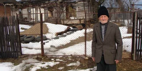 Nicolae Blendea îşi aminteşte când era copil şi venea în colindeţ la casa lui Brâncuşi