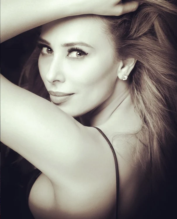 iulia vantur PNG