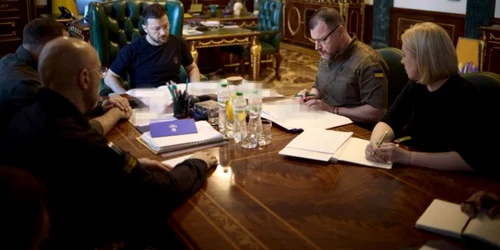 Volodimir Zelenski discutii despre administrarea regiunii Kursk foto twitter jpg
