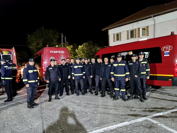 pompieri dislocați la Galați. FOTO ISU Ialomița