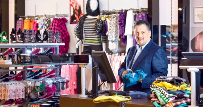 Octavian Radu manageriază şapte magazine Debenhams în România şi Republica Moldova
