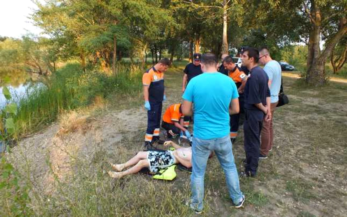 Operaţiuni de salvare la plaja Doaga FOTO:Dan Badiu