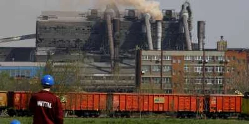 Scăderea PIB la Galaţi este pus pe seama scăderii afacerilor siderurgice. Foto: Adevărul