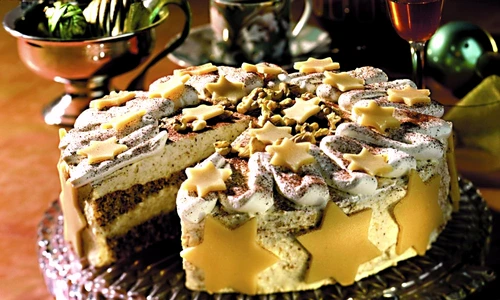 tort cu nuci si martipan jpeg