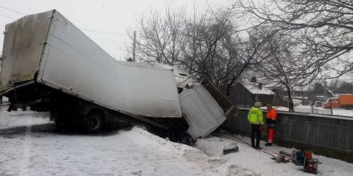 accident FOTO ISU Suceava