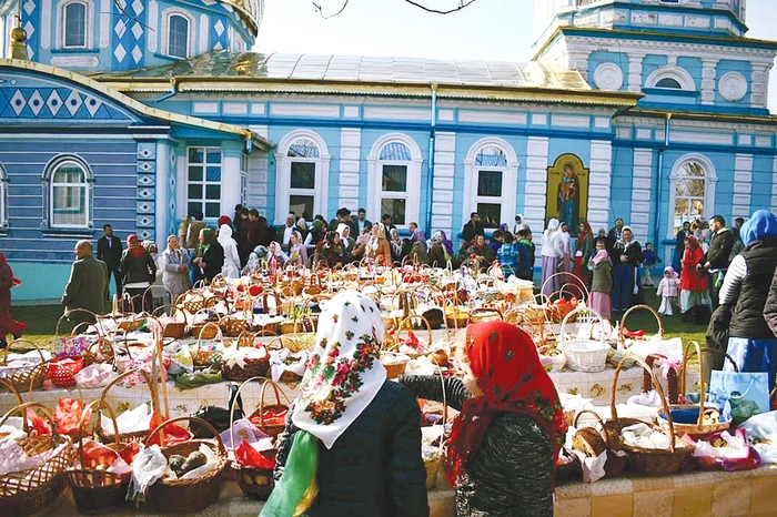 Ziua de Paşte  la o biserică din  Delta Dunării. Foto: Asociaţia Delta Dunării