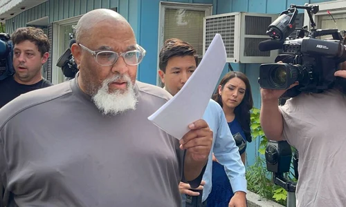 cedric lodge X @MarioNawfal jfif