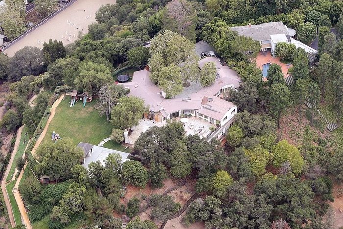 Vila de 45 milioane de dolari din Pacific Palisade în care Ben şi Jennifer au stat peste 10 ani