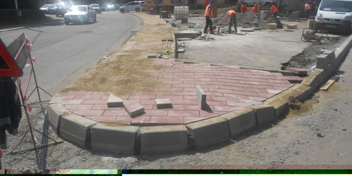 Parcarea cu locuri reduse din Suceava. FOTO