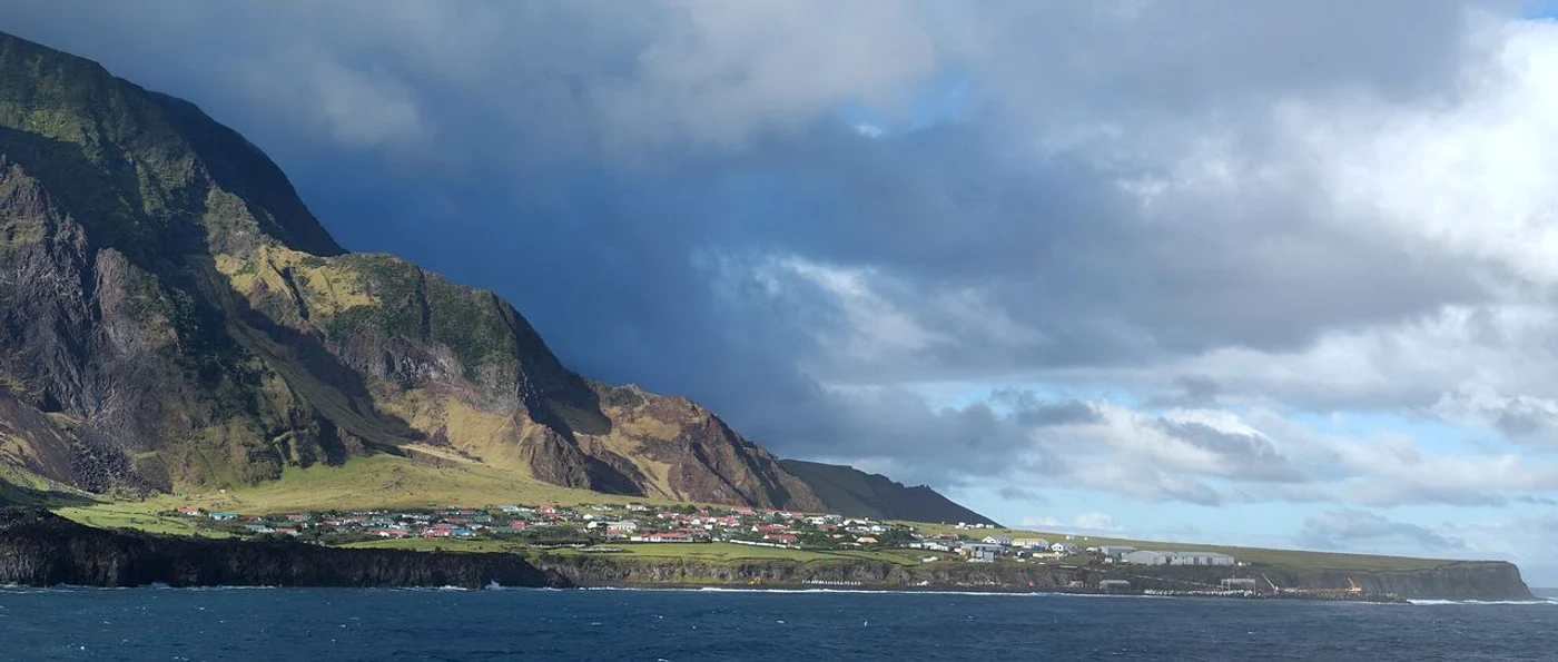Edinburgh of the Seven Seas, singura așezare permanentă de pe Tristan da Cunha