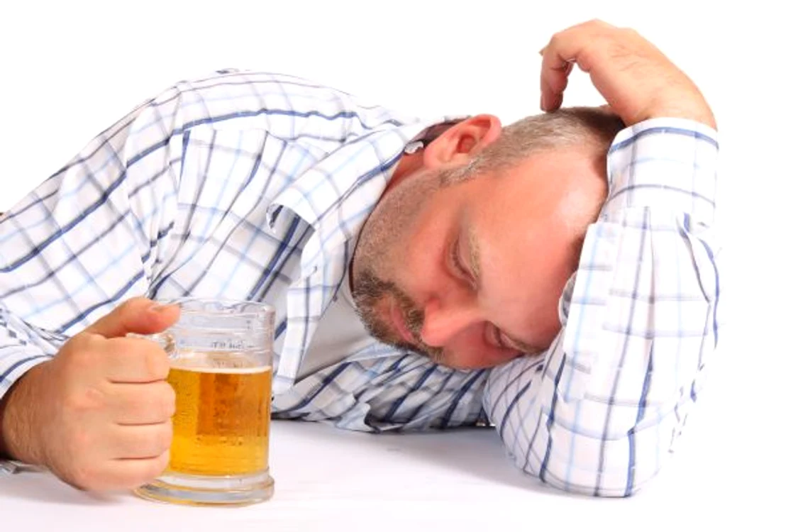
    În 80-90% din cazuri, alcoolul este cauza pancreatitei acute sau cronice. www.clicksanatate.ro  