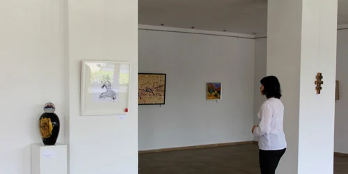 Expoziţie