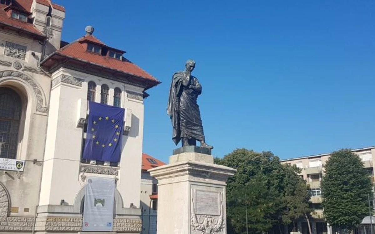 Piaţa Ovidiu din municipiul Constanţa                                         FOTO: Călin Gavrilaş