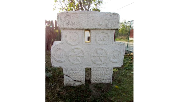 De ce este crucea germană unul dintre cele mai misterioase monumente funerare? jpeg