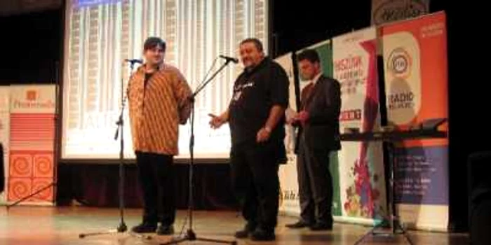Organizatorii festivalului au anunţat aseară câştigătorii