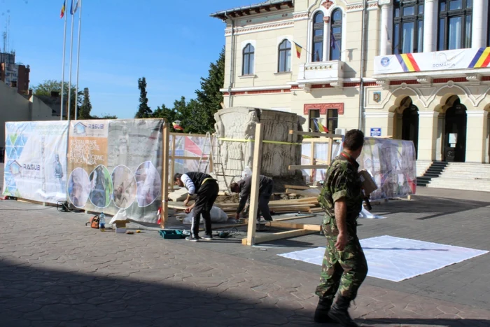 Se lucrează la organizarea de şantier